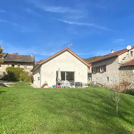 Holiday home Au Moryllon *